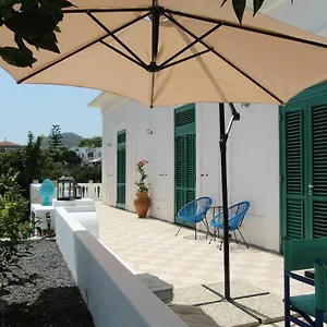 https://la-casa-bianca-lipari-isola-lipari.sicilyhotelsitaly.net