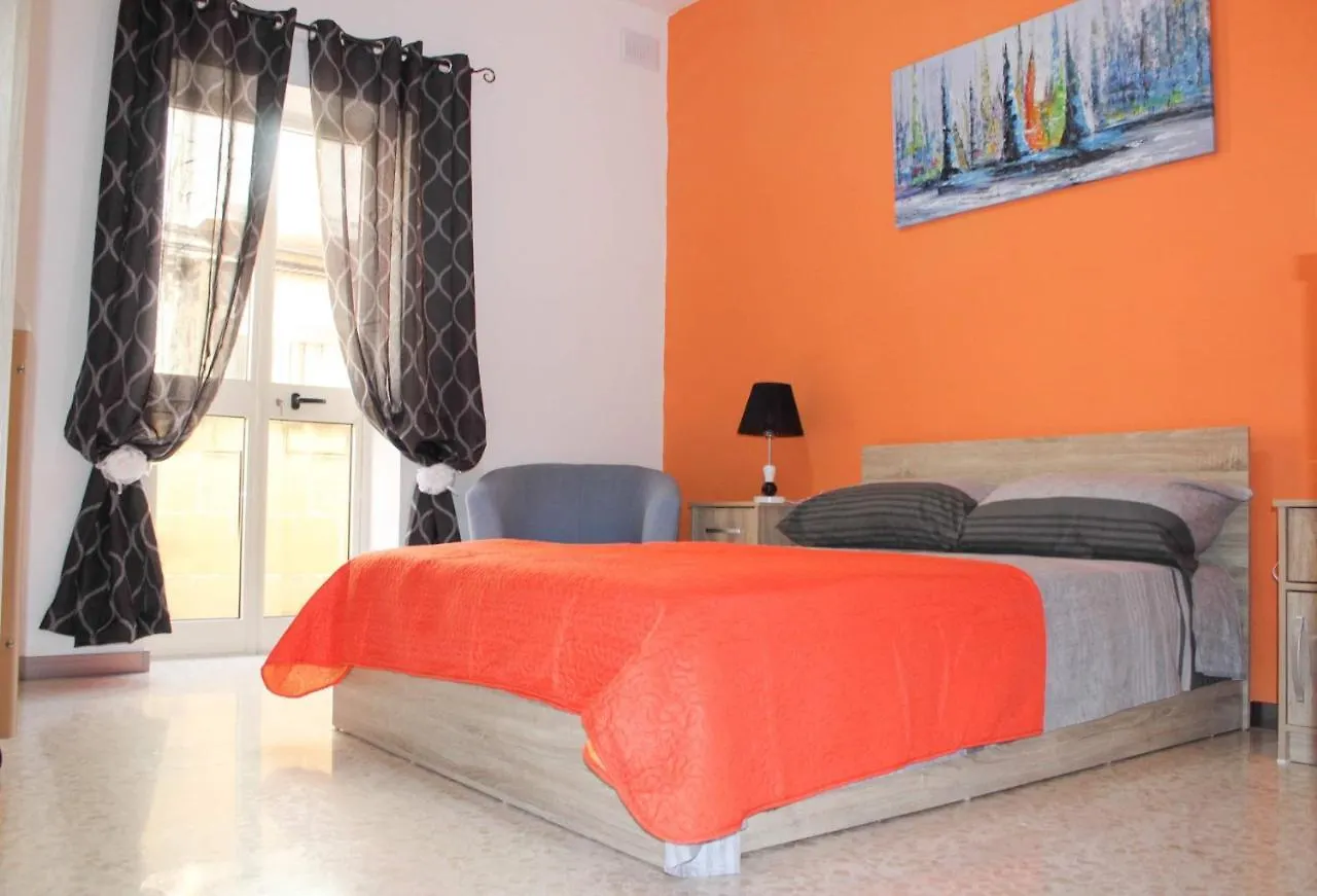 Sliema Town House Close To Balluta 76B Holiday home